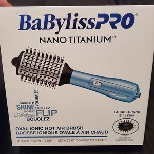 Babyliss Pro Nano Titanium Hot Air Brush - brand new